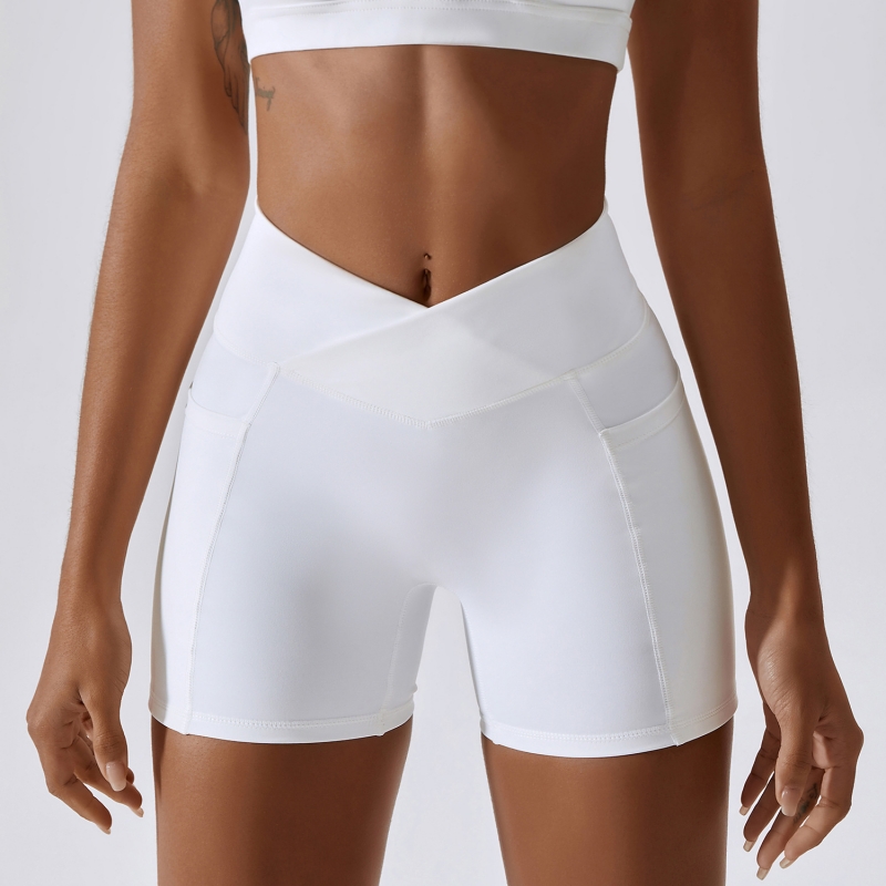 SKL-BDK8001 SCRUNCH V CUT YOGA SHORTS