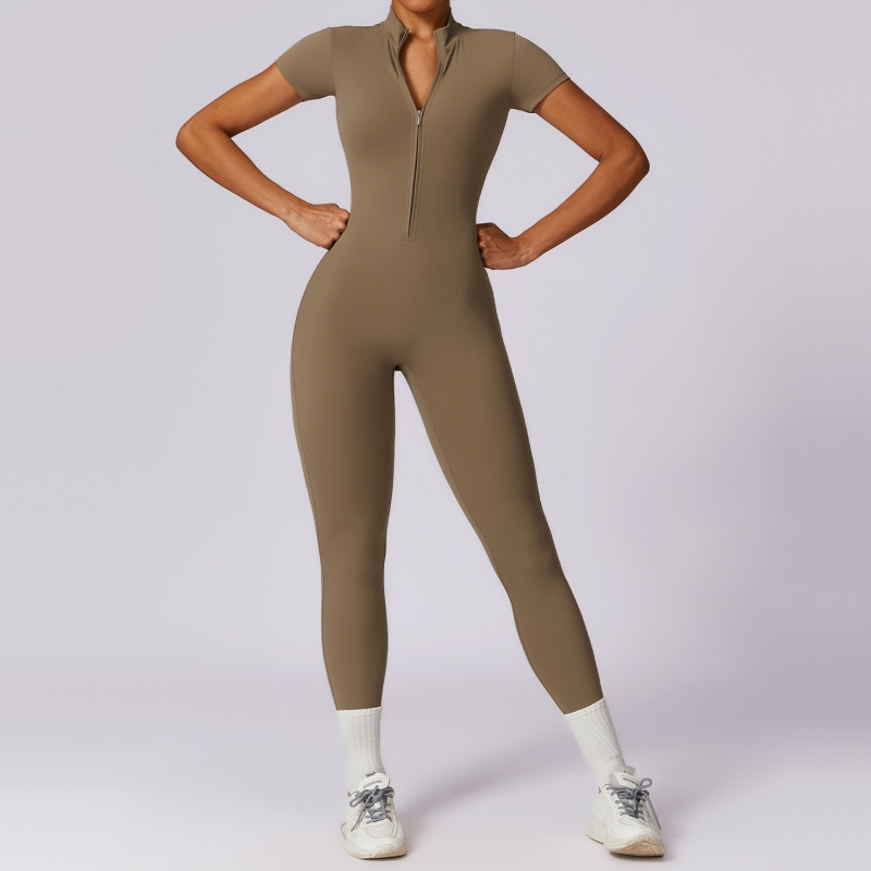 SKL-CLT8305 STANDCOLLAR HALFZIPPER SEAMLESS YOGA JUMMSUIT