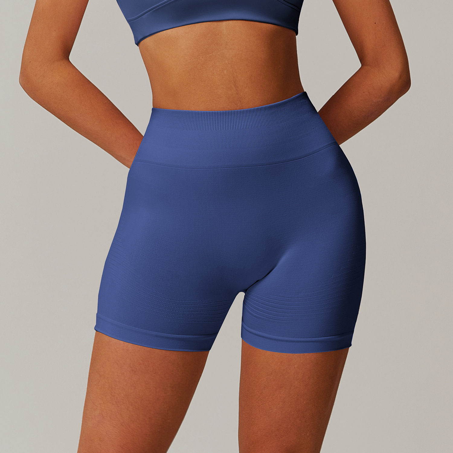 Seamless Scrunch Yoga Shorts