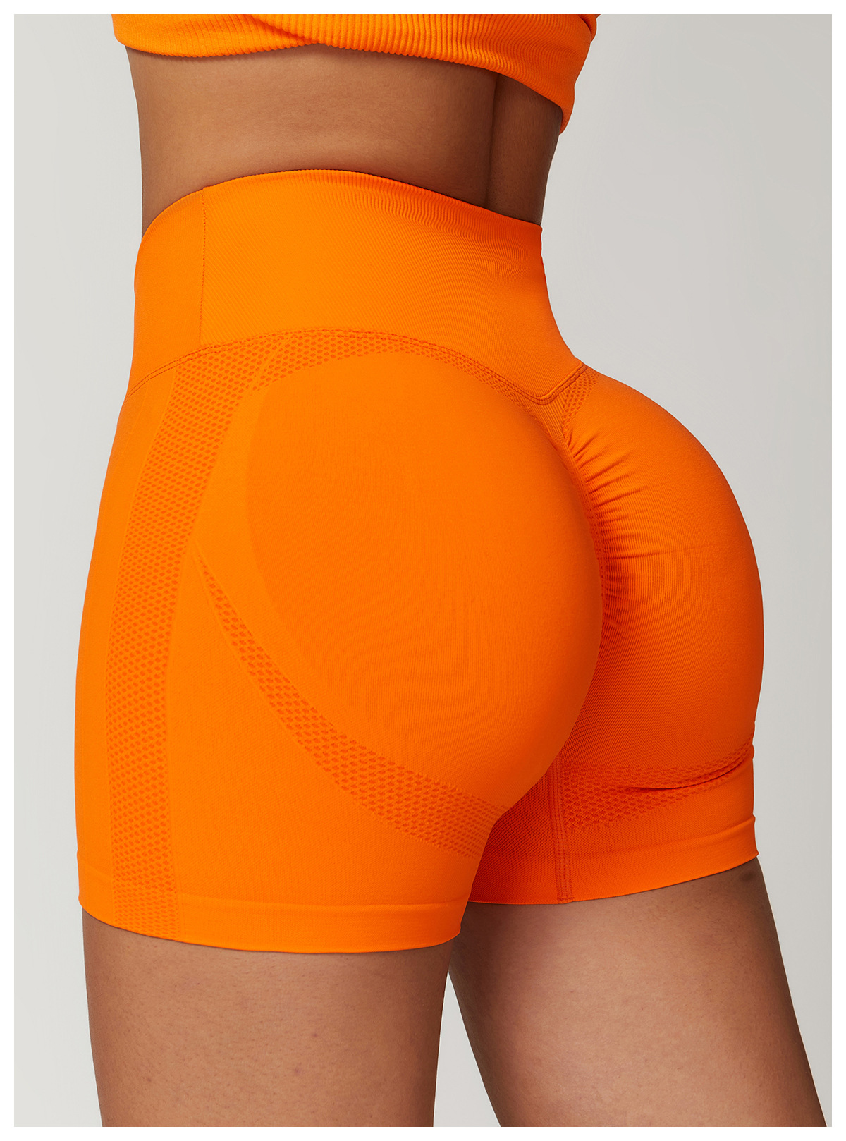 Scrunch Seamless Butt-Contour Yoga Shorts